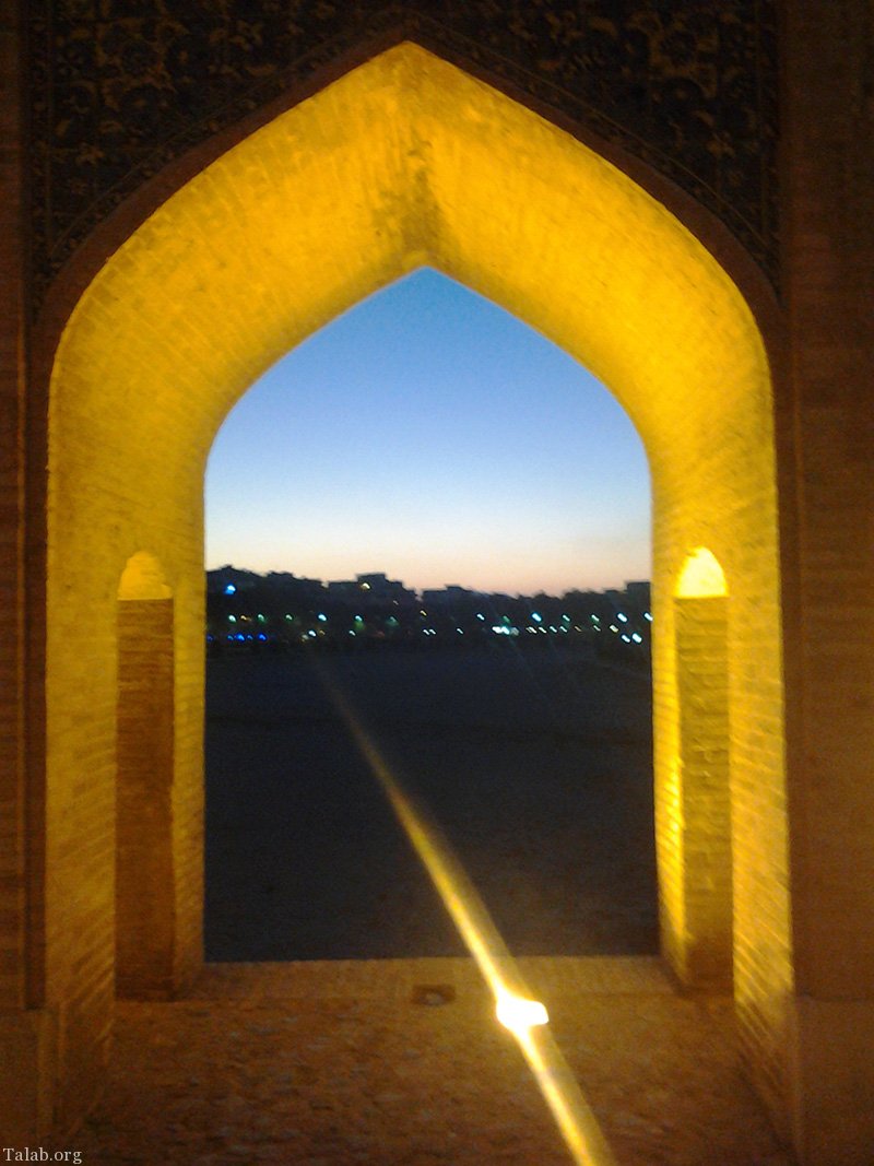 مکان های دیدنی اصفهان برای گردشگران | 10 مکان تفریحی برای گردشگران اصفهان