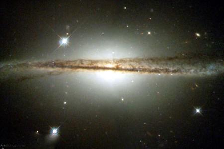 تصاویری زیبا از دورترین کهکشان های جهان