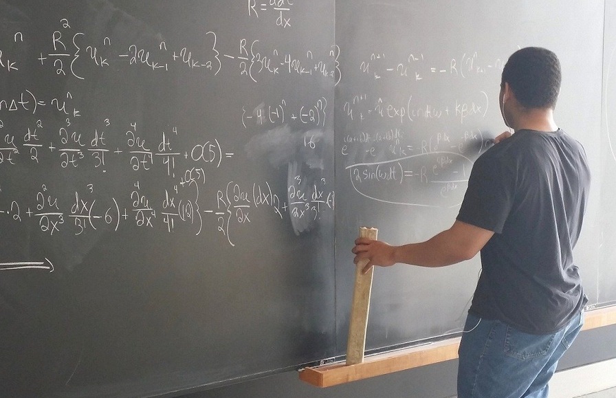 calculations-blackboard